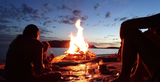 naqalia lodge dinner on the beach